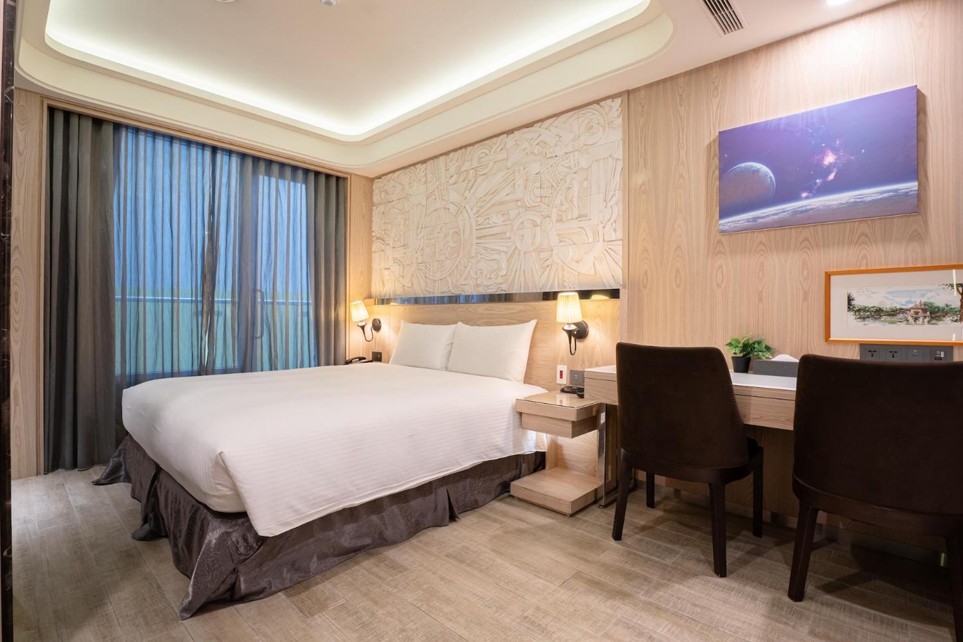 Quarantine Hotel l Guide Hotel Taichung Ziyou Esterno foto