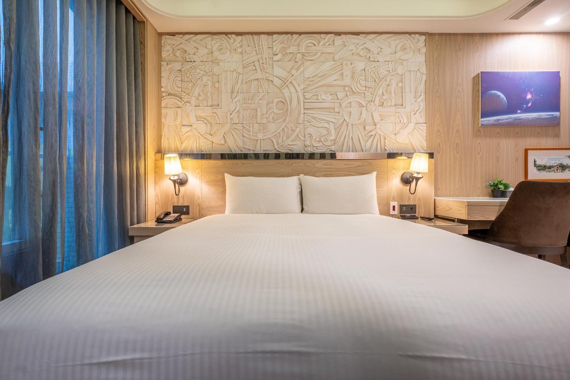 Quarantine Hotel l Guide Hotel Taichung Ziyou Esterno foto